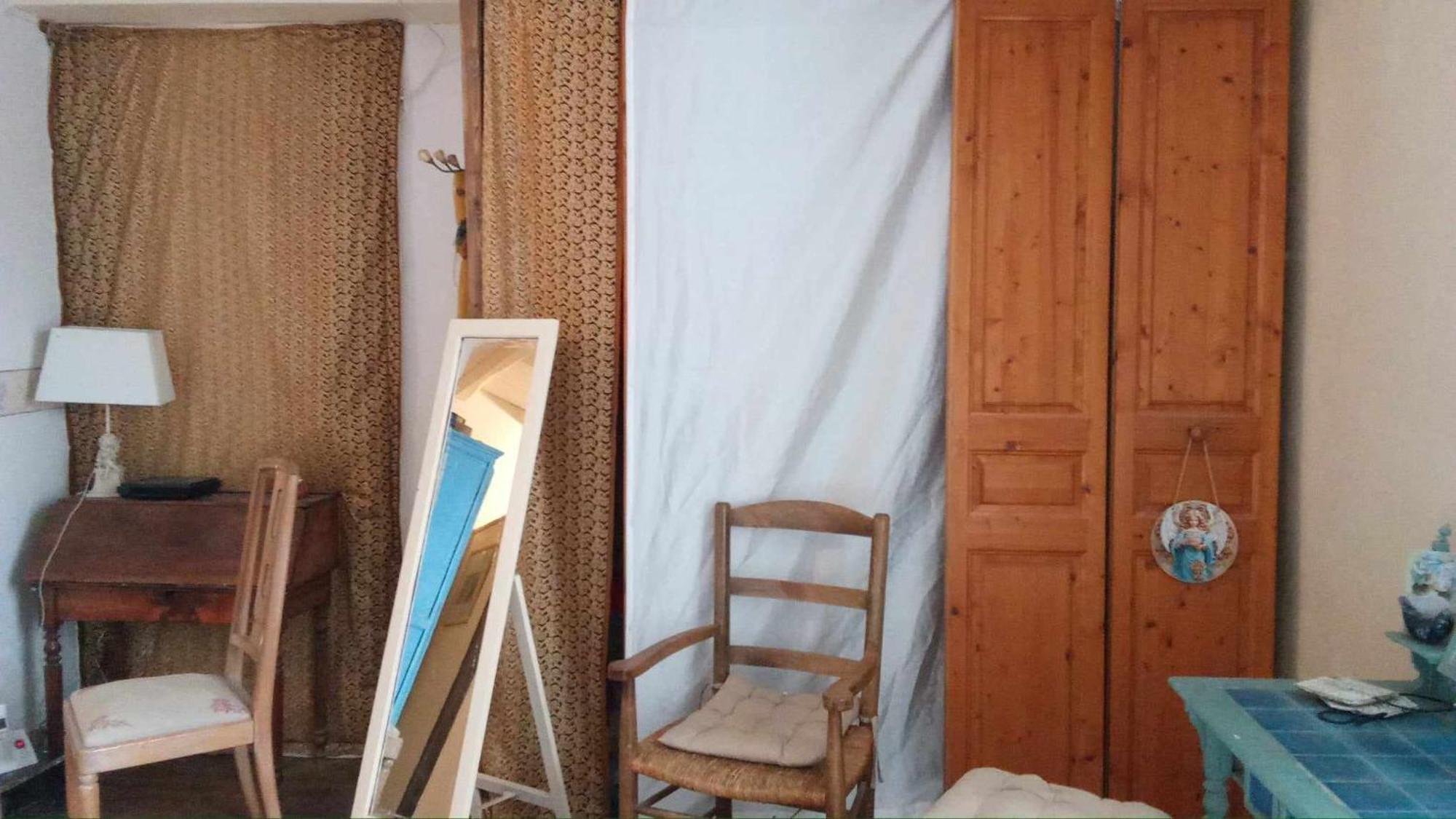 La Grille Fleurie, Chambres D'Hote Chez L'Habitant Arthonnay Exteriér fotografie